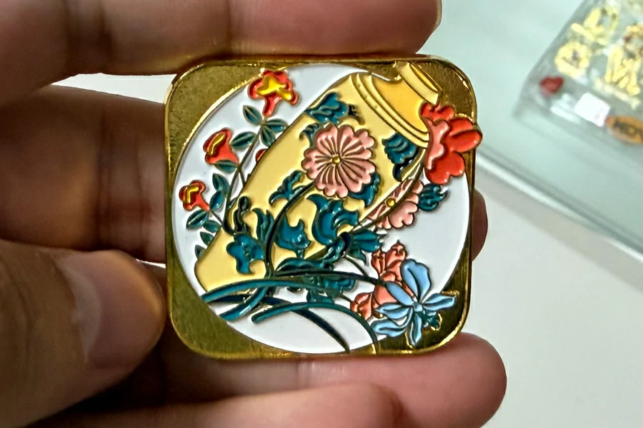 Retro Vase Refrigerator Magnet