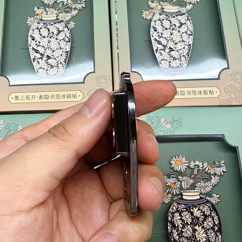 Blossoming Flowers on the Outskirt · Su Yin Bookmark 2-in-1 Refrigerator Sticker3