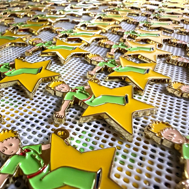Little Prince Star Enameled Metal Pendant1