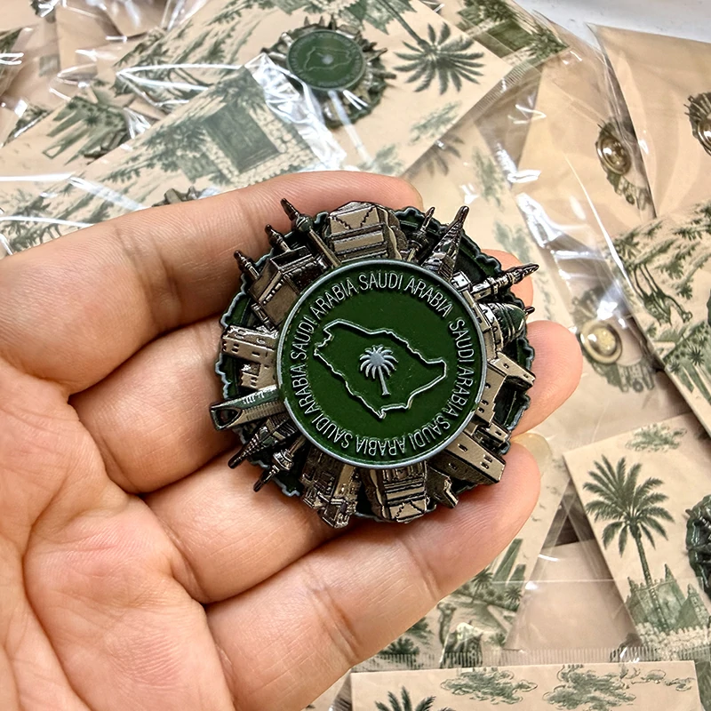 3D Saudi Arabia Rotating Metal Refrigerator Magnet1
