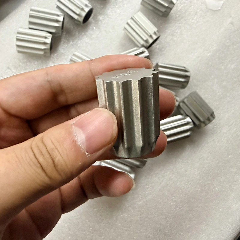 Custom CNC Aluminum Perfume Bottle Cap4
