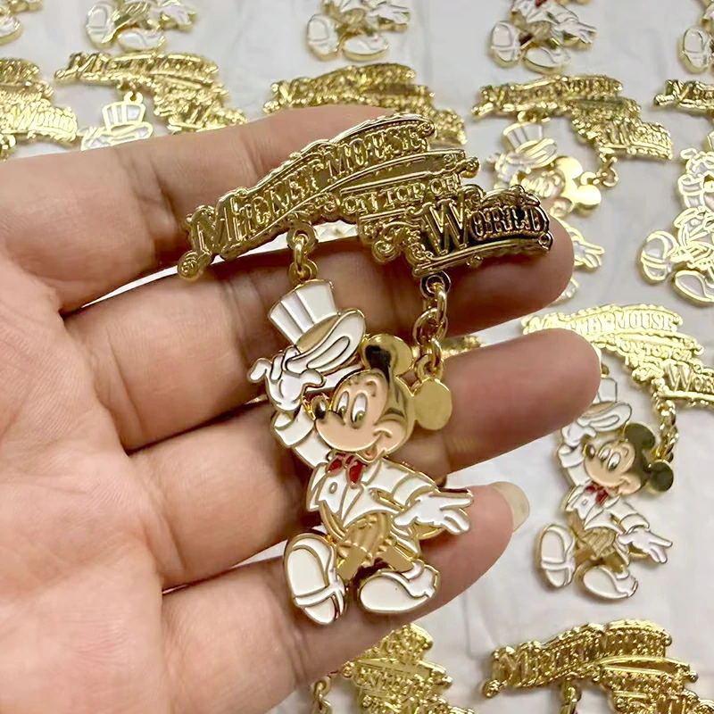Enamel Mickey Mouse Metal Badge2