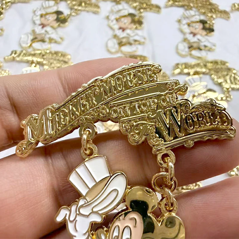 Enamel Mickey Mouse Metal Badge3